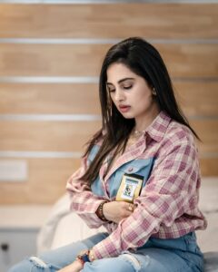 Actress Srushti Dange HD Photos and Wallpapers March 2025