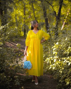 Subhalaxmi Parida Instagram - Your next cafe fits are here at www.thecheekydna.com ✨

Our clothing line - Barsa is here!

At Barsa, we believe clothes should move with you—through every phase, every transition, every moment. Whether you’re heading to work, traveling, expecting a baby, adjusting postpartum, or simply embracing the everyday, Barsa is with you.

Our designs are effortless, breathable, and versatile - made for Indian weather so all of these dresses are made out of 100% cotton!

No tight fits, no restrictions—just comfort that adapts to you.

Because life doesn’t pause, and neither should your style.

This dress is crafted from high-quality export surplus fabric, so each piece is sustainable, helps reduce textile waste and is unique and crafted in limited quantities—so you’re wearing something truly special!

#barsa #effortlessfashion #everydayloungewear #loungewear