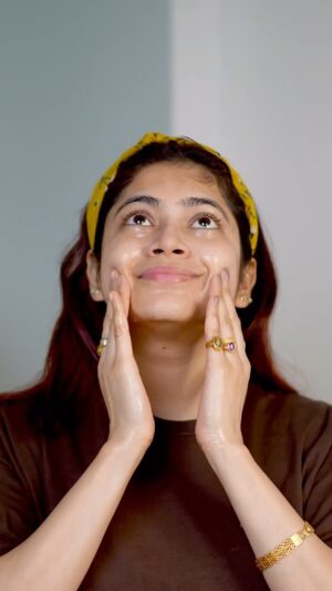 Sudeshna Biswas Instagram - Say hello to glass-like, glowing skin! ✨
I’ve been obsessed with The Derma Co’s Snail Peptide 96 range, and it’s been my secret to hydrated, smooth, and radiant skin. With 96% snail mucin, peptides, and niacinamide, this range deeply hydrates, reduces dark spots, and strengthens the skin barrier – perfect for achieving that Korean glass skin we all dream of! 💧🐌 

@thedermacoindia 

#GlassSkinGoals