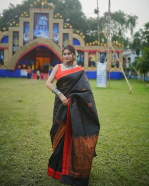 Sudeshna Biswas Instagram - সকলকে জানাই শুভ শারদীয়া প্রীতি ও শুভেচ্ছা

#durgapuja2024