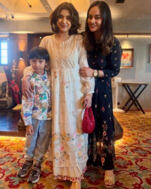 Suja Varunee Instagram - There is no US , without YOU 💖
Your sacrifices and hardwork created this family and survived for a very long time!
All the credits goes to only you!
Yes there are many others who played a part, but you were the guardian angel who inspired us and paved us the path!
THANK YOU WILL NEVER BE ENOUGH FOR WHAT YOU HAVE DONE FOR ME & OUR FAMILY 💖🥹
Love you FOREVER and may God bless you with the best health & peace ! HAPPY BIRTHDAY DEAREST ALUMAA @sripriyarajkumar 🙏

#happybirthdaytoyou #mother #motherandson #amma #ammalove #sripriya #aluma #love #family #birthday #birthdayparty #birthday #lunch