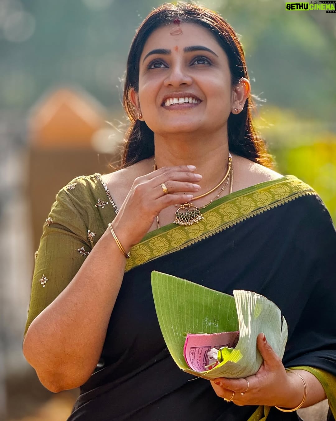 Sujitha - 62K Likes - A journey within myself āŗļø
Saree @rs_fashionss_
#family #temple #travel #live #love #happy #peace #energy #positive #like #share #sujitha