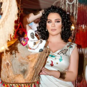 Sulaf Fawakherji Instagram - Photos from last September 
in #hurghada 
#sulaffawakherji 
@hurghadaffest 
#location :
@sunrisegardenbeachresort 
#photographer : @yasserhemaya 
#dress : @amin_al_sayed 
#makeup : @asmaa.adel.790 
#hairstylist : @magedelmasry61 
#lashes : @pearls.beautyshop 
#handbag : @heba_saad2014 
#planning : @_sandyhamdan 
#assistance : @nadiaelnaggarr 
Thank you all for this great experience🤍
#سلاف_فواخرجي 
#sulaffawakherji