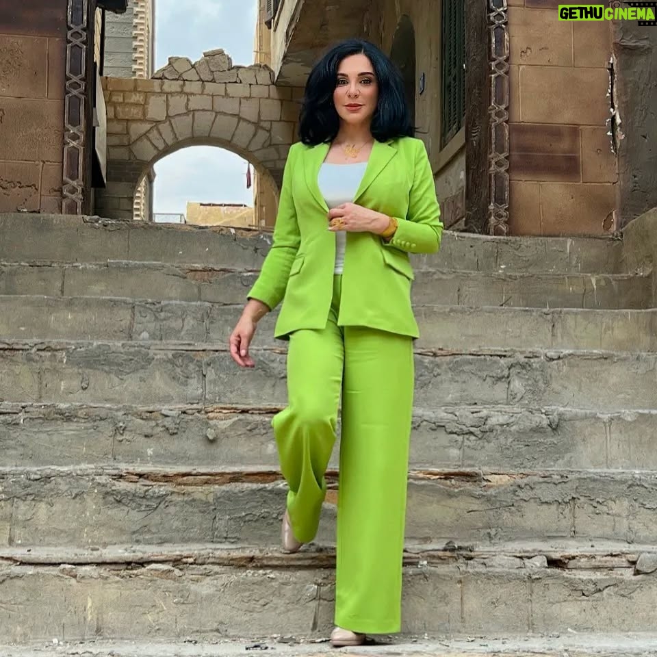 Sulaf Fawakherji - 32.5K Likes - كلمة أخيرة ... الليلة
مع لميس الحديدي على قناة @ontv
التاسعة بتوقيت مصر العاشرة بتوقيت دمشق
لمن يود المتابعة 🤍
#سلاف_فواخرجي #sulaffawakherji
#لميس_الحديدي #ontv
#علي_رمضان @aliiramadan0
#مصر #سوريا #egypt #syria
#dress @sarayousry_official
#makeup @nesrenyousry_mua
#accessories #Egyptian_accessory @sepiajewellery
#hair @saeedsharayet
#مدينة_الإنتاج_الإعلامي