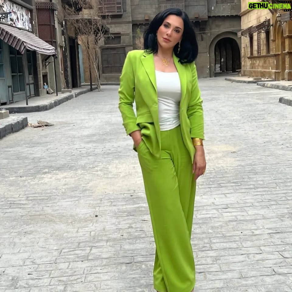 Sulaf Fawakherji - 32.5K Likes - كلمة أخيرة ... الليلة
مع لميس الحديدي على قناة @ontv
التاسعة بتوقيت مصر العاشرة بتوقيت دمشق
لمن يود المتابعة 🤍
#سلاف_فواخرجي #sulaffawakherji
#لميس_الحديدي #ontv
#علي_رمضان @aliiramadan0
#مصر #سوريا #egypt #syria
#dress @sarayousry_official
#makeup @nesrenyousry_mua
#accessories #Egyptian_accessory @sepiajewellery
#hair @saeedsharayet
#مدينة_الإنتاج_الإعلامي