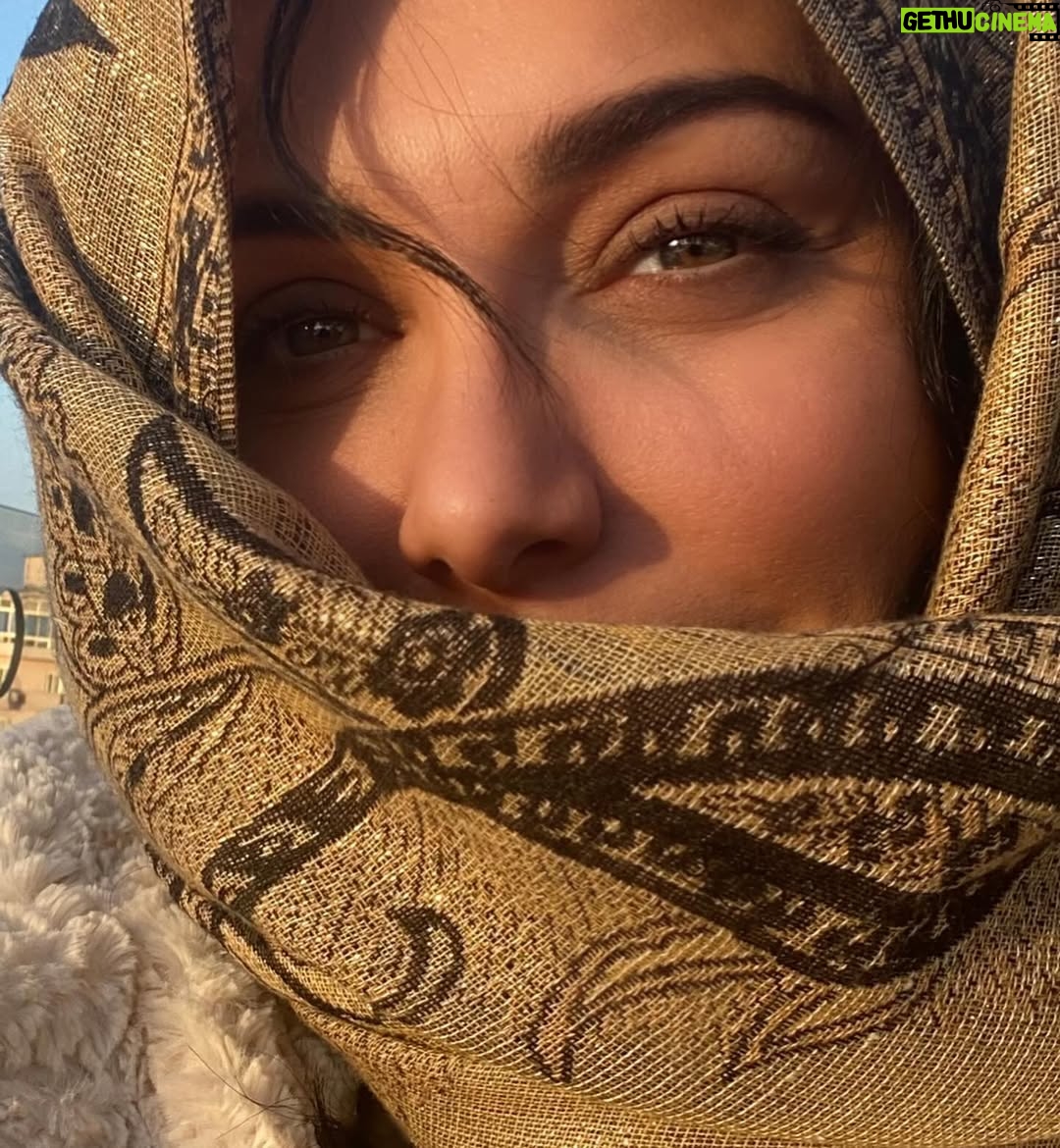Sulaf Fawakherji - 27.5K Likes - 🐚…… 🌾
#سلاف_فواخرجي
#sulaffawakherji