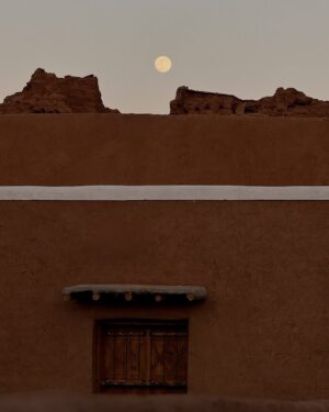 Sumaya Rida Instagram - Rooted in the past, thriving in the present
من جذور ماضٍ عريق، نصنع حاضراً مزدهراً🇸🇦 
..
..
#SaudiFoundingDay #يوم_التأسيس #SaudiArabia #KSA #يوم_بدينا #OurStory