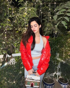Sunakshi Grove Instagram - Resting grinch face