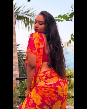 Suriya Praba Instagram - ✨💋

#post #trending #suriyapraba #instagram