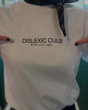 Suzi Ruffell Instagram - How dyslexic am I? 

I was wearing this tee for 2 hours before I realised the intentional spelling error.

This tee is from @unikclothingltd this isn’t an ad, I just really like the clothes.