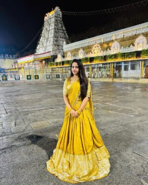 Swathi Deekshith Instagram - This birthday 🎂 was truly different. Glad He chose me to be here. 🙏✨ Starting my special day with the blessings of Lord Venkateswara at Tirupati felt truly divine. 🛕❤️ No parties, no grand celebrations—just me, my family, and God’s presence. And honestly, that’s all I needed.

What I realized is that nothing matters more than His peace and blessings. 🌸✨ Standing before Him during the suprabhatha Darshanam, looking into His eyes, I felt something beyond words—pure gratitude and calmness. 🕊️💖

This simple yet meaningful time spent with my family in devotion was truly special. Feeling blessed, grateful, and at peace. 🙏❤️

Om Namo Venkatesaya. 🙏🙏🙏
Om Namo Narayana. 🙏🙏🙏
#BlessedBirthday #Tirupati 🛕 #FamilyAndFaith 👨‍👩‍👦‍👦 #DivineGrace ✨ #GodsBlessings 🌸 #OmNamoVenkatesaya #OmNamoNarayana