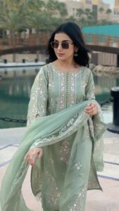Actress Syeda Tuba Anwar HD Photos and Wallpapers February 2025