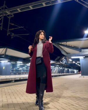 Syeda Tuba Anwar Instagram - Missed the train, got the picture 🚂😌

#tubaanwar