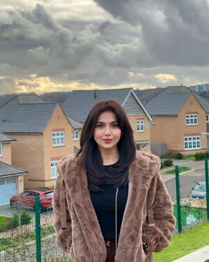 Syeda Tuba Anwar Instagram - 🧸🤎 

#tubaanwar