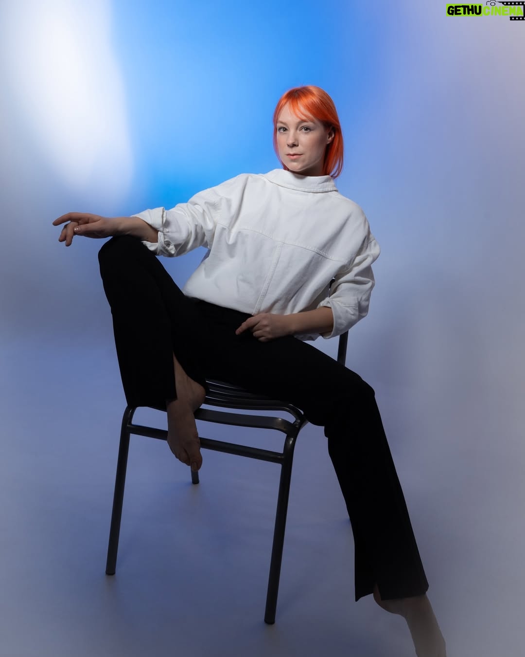 TARABAROVA - 2.7K Likes - Думати, що все тільки починається набагато приємніше, ніж розводити зраду, депресувати. Приєднуйтесь 😎
⠀
От @katrinorlova та @_.belousik._ вже давно на Світлій стороні, за що я їх так люблю і дякую ))
Фото вийшли прям 🔥а яке світлооооооо, дякую дівчата
⠀
#світла_сторона_музики
⠀