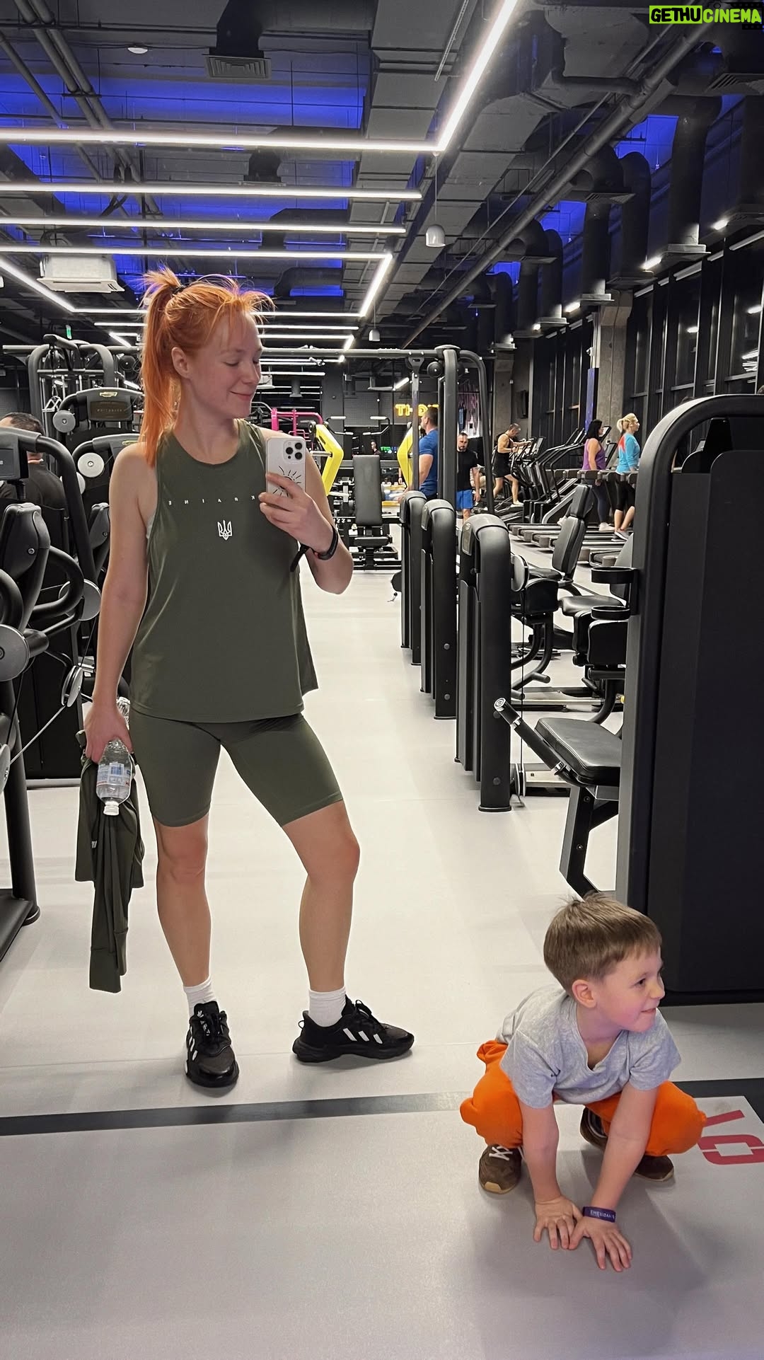 TARABAROVA - 8.3K Likes - Ну ви зрозуміли)) готуюсь до концерту
У мене hard work🔥 а ваше завдання тільки купити квитки і прийти🫶🏻
⠀
А якщо серйозно, найкраща мотивація і приклад для вас та ваших дітей це дія! Годі скиглити - діємо!
⠀
p.s. з дітьми на концерт можна і навіть треба!