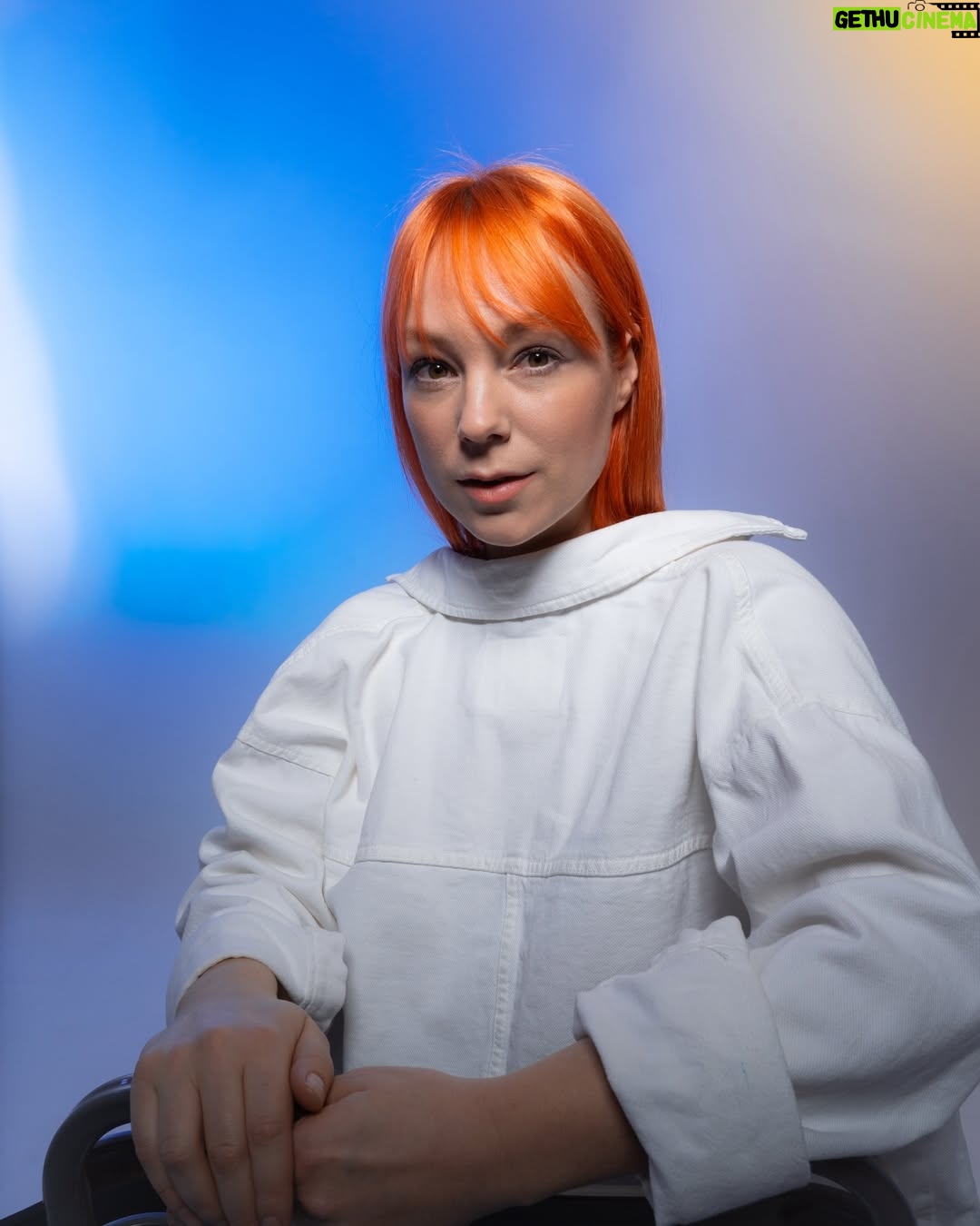 TARABAROVA - 2.7K Likes - Думати, що все тільки починається набагато приємніше, ніж розводити зраду, депресувати. Приєднуйтесь 😎
⠀
От @katrinorlova та @_.belousik._ вже давно на Світлій стороні, за що я їх так люблю і дякую ))
Фото вийшли прям 🔥а яке світлооооооо, дякую дівчата
⠀
#світла_сторона_музики
⠀