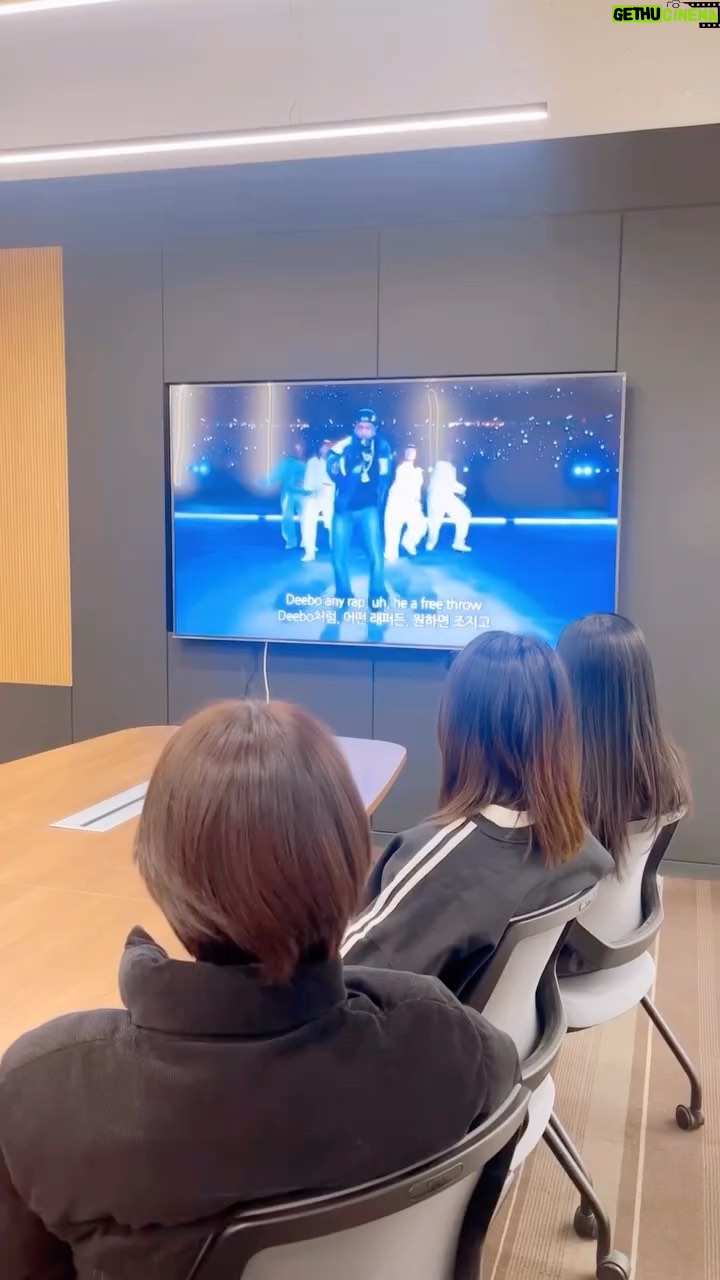 Taemi - 272 Likes - 켄드릭 슈퍼볼 공연을 본 골 때리는 우리들🧡🤩