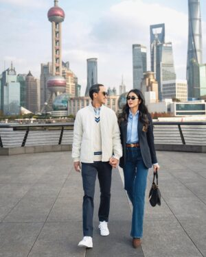 Tang Thanh Ha Instagram - Chuyến công tác cuối năm ngay mùa mình thích nhất! Năn nỉ ấy cho mình 30 phút chụp 1 bộ ảnh kỷ niệm. Bạn chụp ảnh cứ đưa máy lên là người mẩu nam mặt đóng băng lại các bác ạ! 🙂 Cám ơn ấy nha 🍁 

In @poloralphlauren @ralphlauren / @acfc.vietnam 

A wonderful trip to Shanghai for the premiere of Very Ralph, celebrating timeless style and elegance with Ralph Lauren. Thank you the amazing Ralph Lauren team and ACFC Vietnam.

📸 thank you @jinhong0417