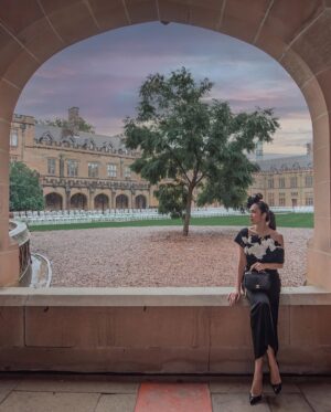 Tang Thanh Ha Instagram - Hôm qua đến đây mà mình cứ ngẩn ngơ ngắm nhìn mãi, đẹp quá - The University of Sydney

#SIXDOFASHIONSHOW

Photo: @tungstudio_weddings