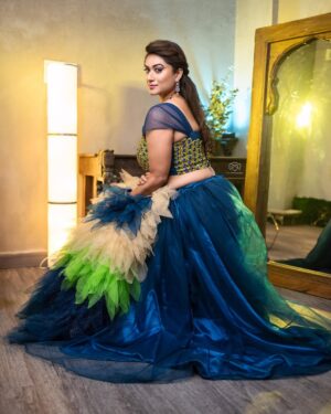 Tanisha Kuppanda Instagram - No one knows wat u actually feel 🥰 don’t tell them too 😜 if they are #real , they will know for sure 😉 by the way , here is the finale outfit 🙈 for all of you my sweet Instagram family ❤️

Outfit : @tieknot_fashions 
Jewellery: @nayrasbynethra 
MUA : @shilpapradeep__ @makeoverbyshilpa_ 
PC : @__ps_photography___ 
Location : @deep_breath_salon 

#tani #tanishakuppanda #kuppanda #Kuppanda’s #jewelry #benki #biggboss #biggboss10 #dodmame #ladyboss #akkabond #tieknot #fashion #insta #update #follow #exclusive #post #appus93kitchen #Kuppanda’s #production #house #revealing #soon #people #peacock #finale