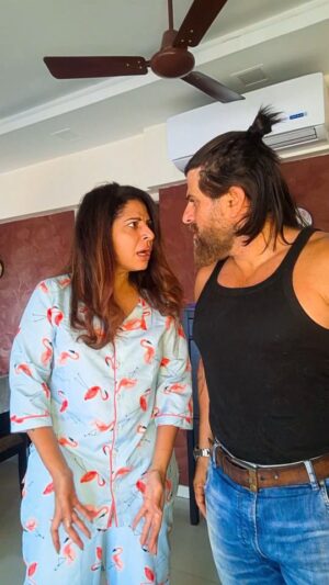 Tannaz Irani Instagram - Happy navroz to my insta family...may we all have great health and prosperity this coming year. 

Subscribe to our youtube Channel Madiranis and dm me screenshot and wait for ur surprise...first 50 subscribers only.

Happy weekend.

#bhakhtyarirani #tannazirani #madiranis #youtubechannel #subscribe