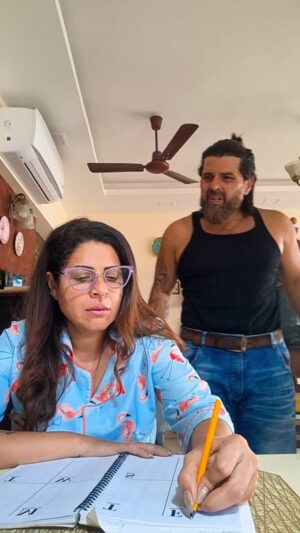 Tannaz Irani Instagram - Mann ki bhadas
Andar ka dukh
Jhoothi Khushi
Ek doosre pe ilzam ...

Yeh sab bahar aayega yeh season....CHUDDYBUDDY 3
  Watch it only on on youtube Channel MAD IRANIs

Subscribe karlo and Haa iss baar couples aayenge podcast pe...toh har ek ki takleef bahar aane Wali Hai...

#bhakhtyarirani #tannazirani #buckyntee #madiranis #youtubechannel #standup #couple #couples