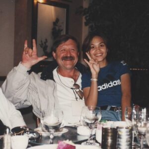 Tata Young Instagram - I Miss You So Much Daddy…Happy Fathers Day 2024

ฝากเพลงนี้ให้ไปถามเธอดู…อยากจะรู้ในความเป็นไป ♥️🥹🎶
#TimothyMichaelYoung