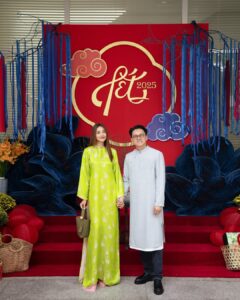 Thanh Hang Most Liked Photos and Posts