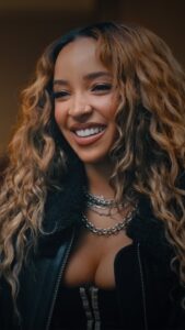 Actress Tinashe HD Photos and Wallpapers March 2025