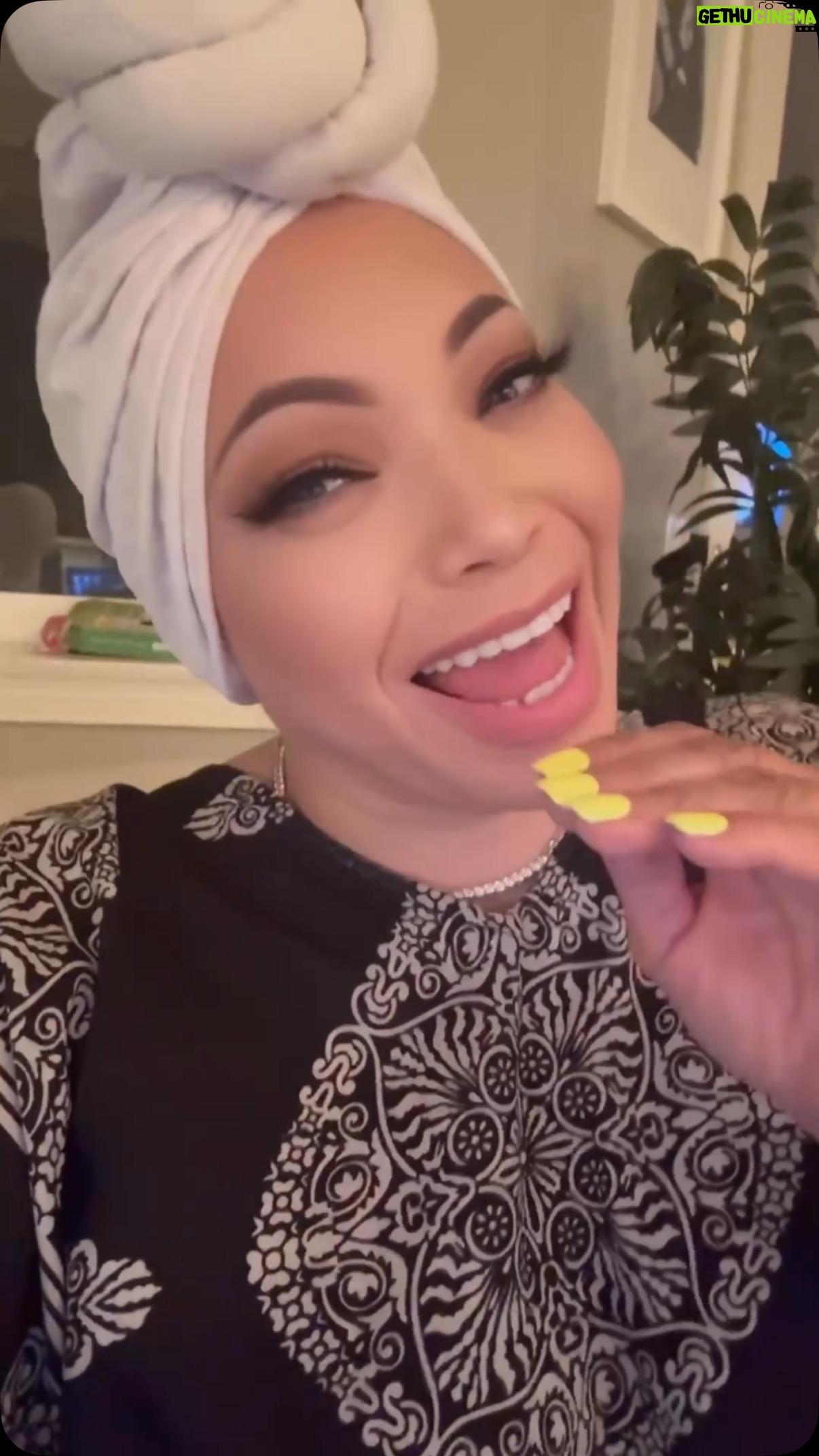 Tisha Campbell - 29.6K Likes - Chef HOMEBOY-aredee is at it again!!! #comedy #funny #standup #standupcomedy #tishacampbell #tishaandsons #autism #autismmom #boymom #dayumgina #lovemyson