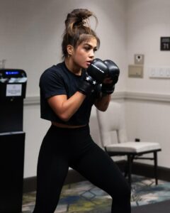 Actress Tracy Cortez HD Photos and Wallpapers March 2025