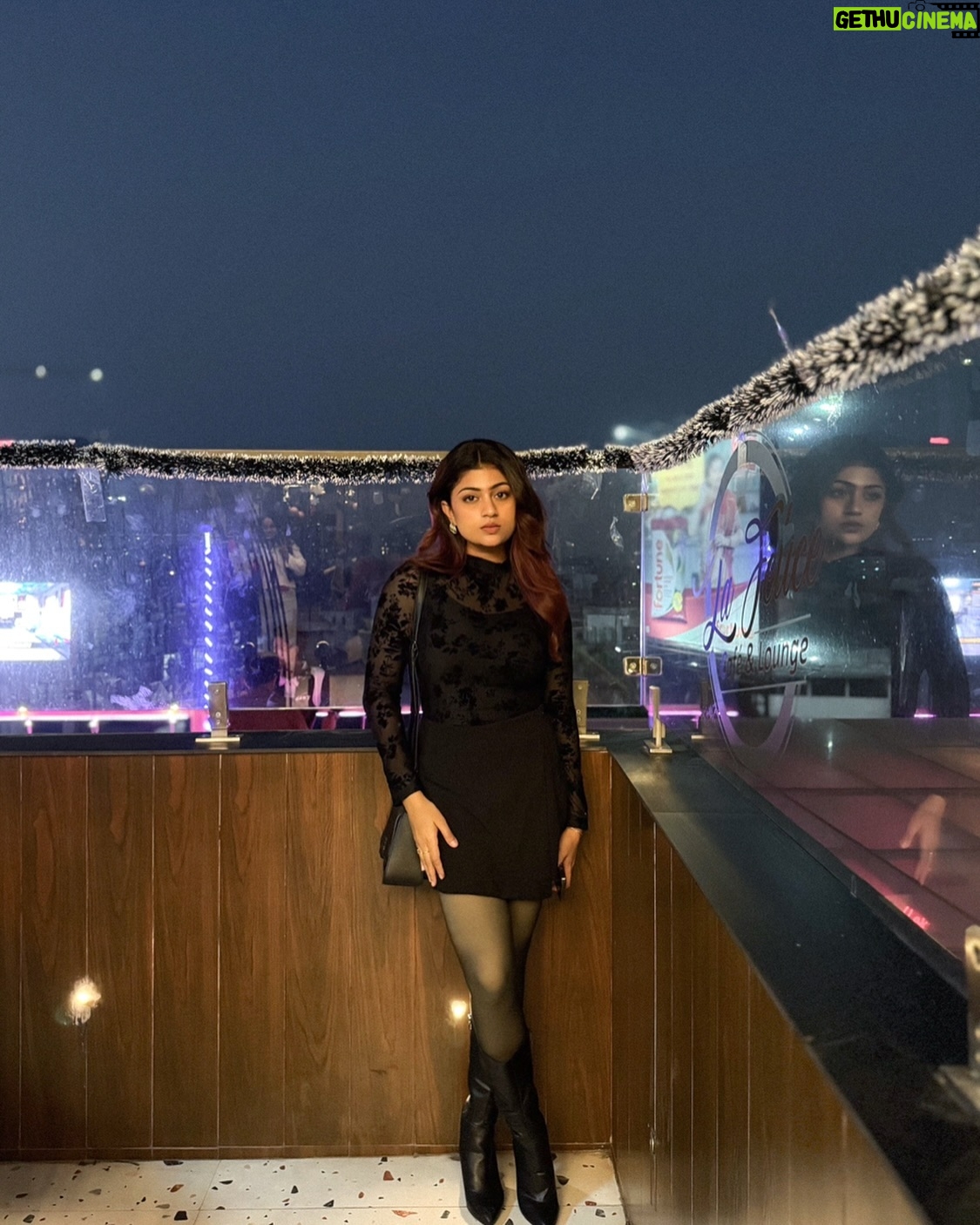 Triparna Dey - 3 Likes - Once you go black there’s no going back 🕶️