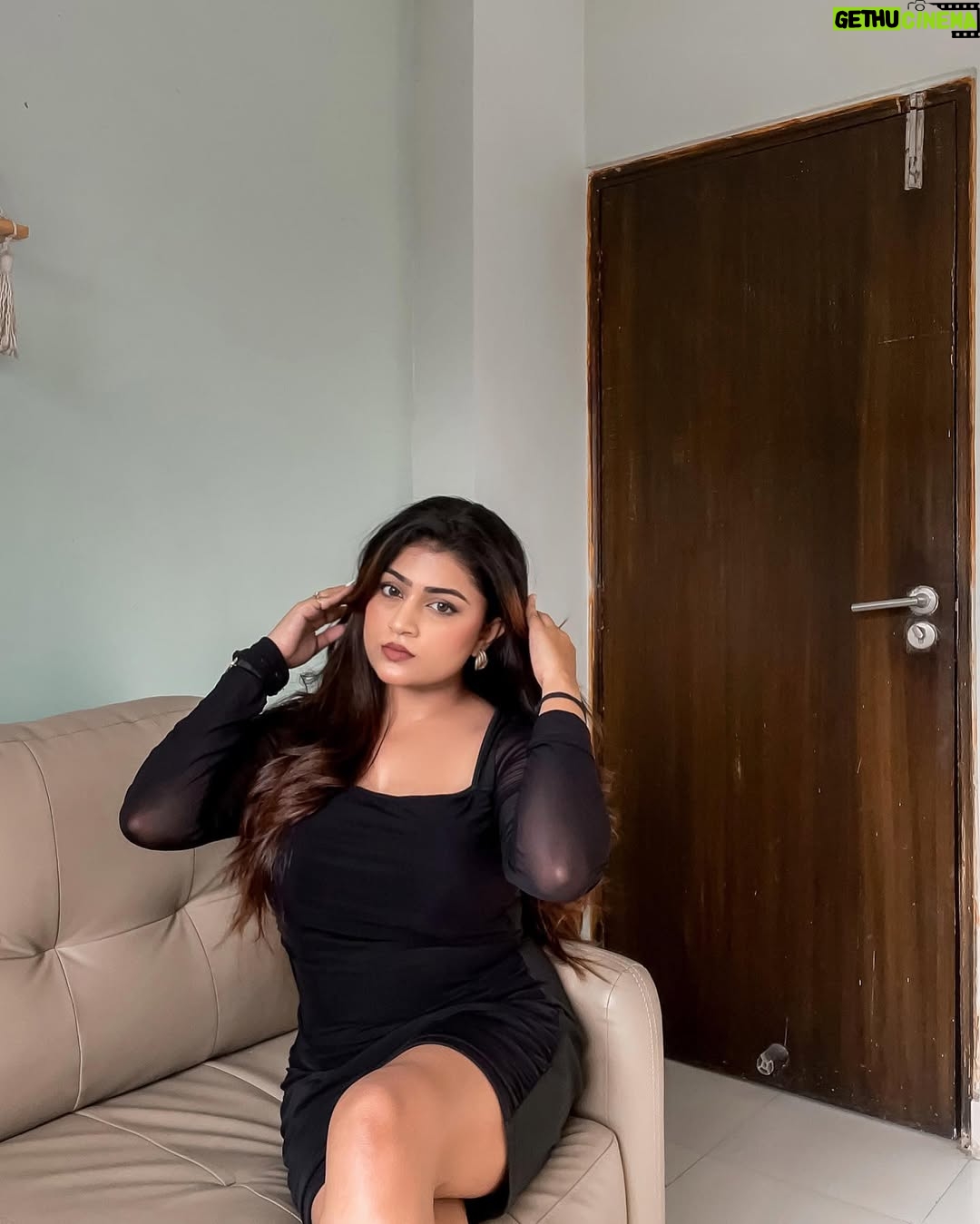 Triparna Dey - 3 Likes - Know your worth ; then add tax 👍🏼
Dress - @urbanic_in