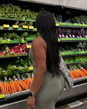 Tyla Gomez Instagram - dumpy dump of a multifaceted hot girl - a lil wellness, a lil fitness, always a baddie! ❤️‍🔥🙂‍↔️