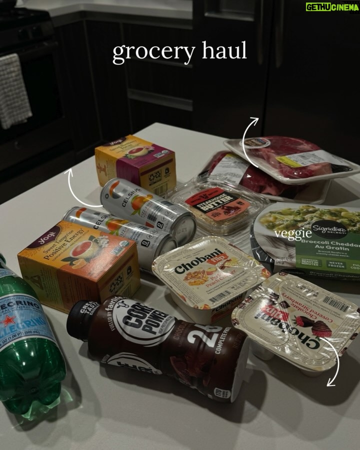 Tyla Gomez - 3.2K Likes - what I’ve been eating lately 💕 #whatieat #whatieatinaday #highproteinlowcarb #healthyeating #weightloss
