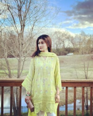 Umme Ahmed Shishir Instagram - The sky is blue and I am your truest green 💚