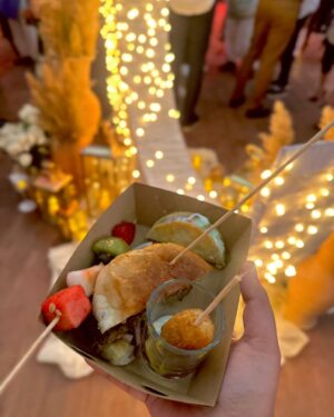 Uroosa Khan Instagram - Iftar diaries ✨🌙

#keyskiiftaar #ramadan #aesthetic #iftardiaries