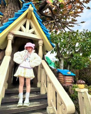 Utaha Instagram - .
ダチとおディズった🐭⁎⁺˳✧༚
いっぱい写真撮ってもらったので載せま!!