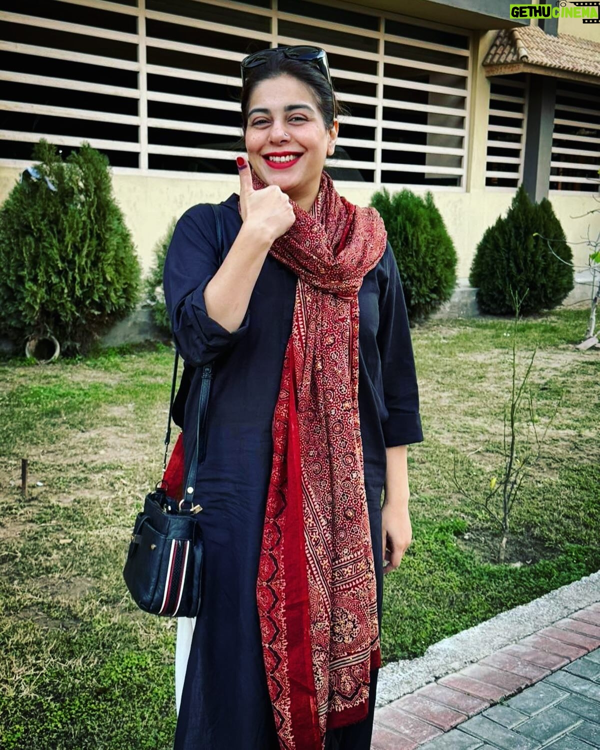 Uzma Hassan - 10.3K Likes - The power of one! ✊
Bleed green. 🇵🇰🫡
#election2024🇵🇰