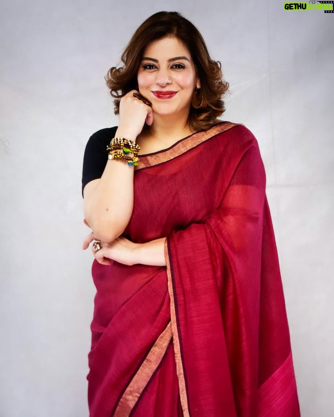 Uzma Hassan - 6.6K Likes - #sabiha
#mannatmuraad