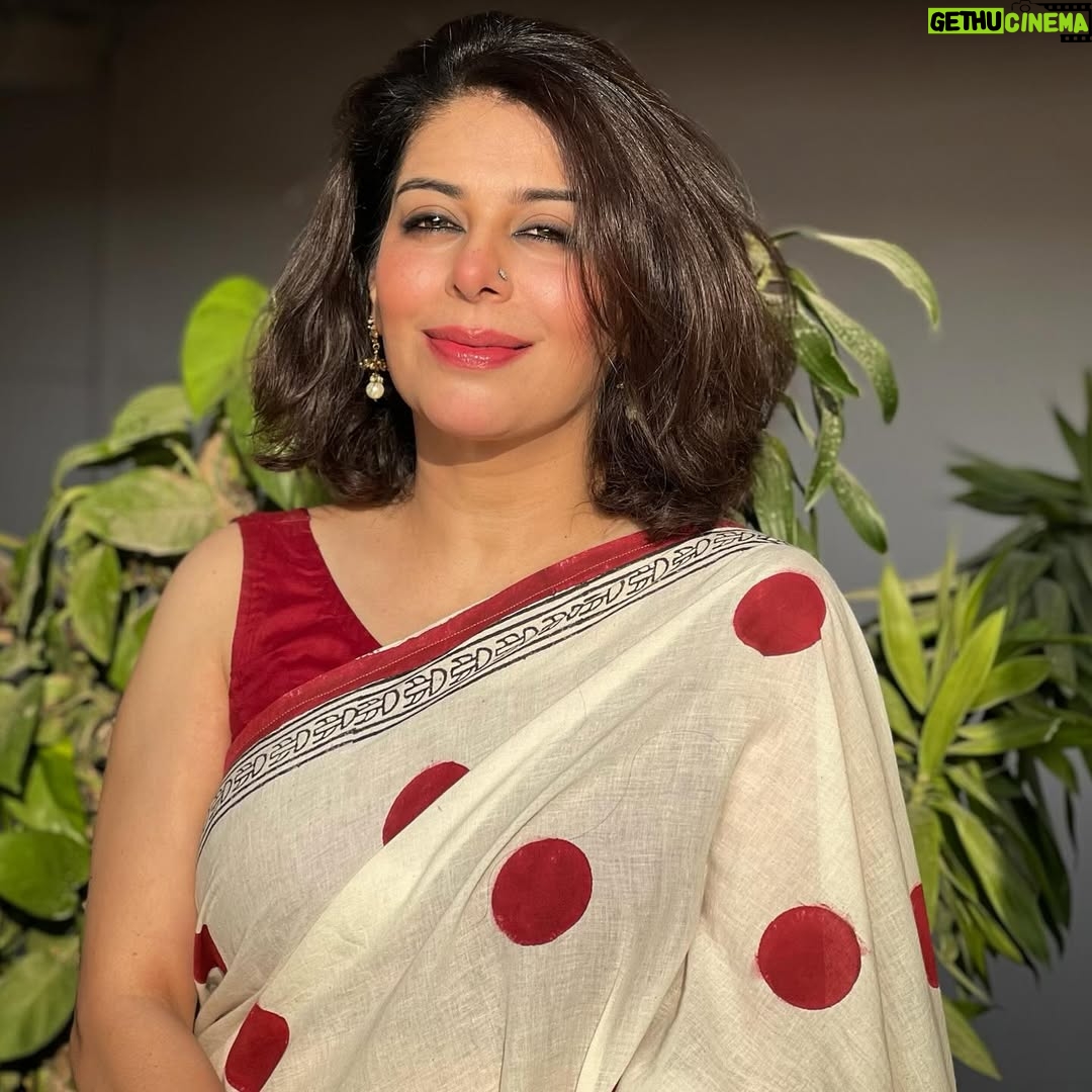 Uzma Hassan - 3K Likes - 🌞