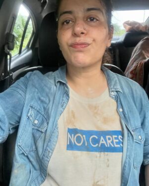 Uzma Hassan Instagram - My condition after just one rescue/ relocation.
I would like to take this opportunity and thank all those wonderful human beings who do this on a daily basis. I have such immense respect for you and I salute you, your resilience, your spirit and your unwavering faith and commitment. @ayesha.chundrigar @acfanimalrescueofficial , @tws.pk , @faltooseypaltoo , @bezubaanjaan1517 , 
@bezaban.shelter , @jfkanimalrescueandshelter , @cdrsbenji , @cawopk , @pawsrescue_pk , @beingtipusharif , @simi_raheal_official , @thecrazycatsproject , @sjkrescuehome , @rai_manavi , @four_paws_international and so many more.. you guys are heroes! 🫡🙏🏼🫡
@tarzan_foundation Ma’am Usra, you are a beacon of light.. I am eternally indebted to you for making room for my silly girl.. 🥹🙏🏼🙏🏼🙏🏼

This rescue was particularly hard on me. I witnessed how judgmental, closed minded people are, and I witnessed this innocent creature suffer, lose her freedom , her friends, the place she thought was home, all because we humans cannot find it in our hearts to coexist with other creatures.. with the ones who mean us no harm. 

It broke my heart and my spirit to take her freedom from her. My heart ached hearing her cry.. trying to escape, trying to get her freedom back.. how could I explain to her?? How could I make her understand that some people will take her life, one way or the other.. that there is no room for her, not in their space, and certainly not in their hearts.. I felt that she was so confused about what was happening, so terrified..

I am deeply conflicted and my heart is broken.. I know I saved her from dying, but I took everything from her that she loved.. I wish there was a way that she could be free and be safe.. I wish that one day, people would open their hearts to these innocent creatures.. that one day, they would open their homes to them.. till that day arrives.. I sit silently, waiting.. longing .. praying for a more compassionate world. 🌍 🕊️ 

#thisworldbelongstoallofus 
#afoptdontshop 

P.s : a special thank you to @imanfhashmi_  who kept in touch and spoke to me at great length about every possible solution. You make the world a better place. 🙏🏼🌸🙏🏼