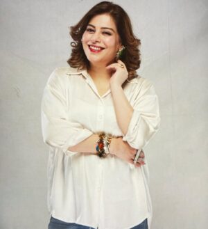 Uzma Hassan Instagram - Being Sabiha! 🙃
#mannatmurad

Accessories: @ybq.designstudios