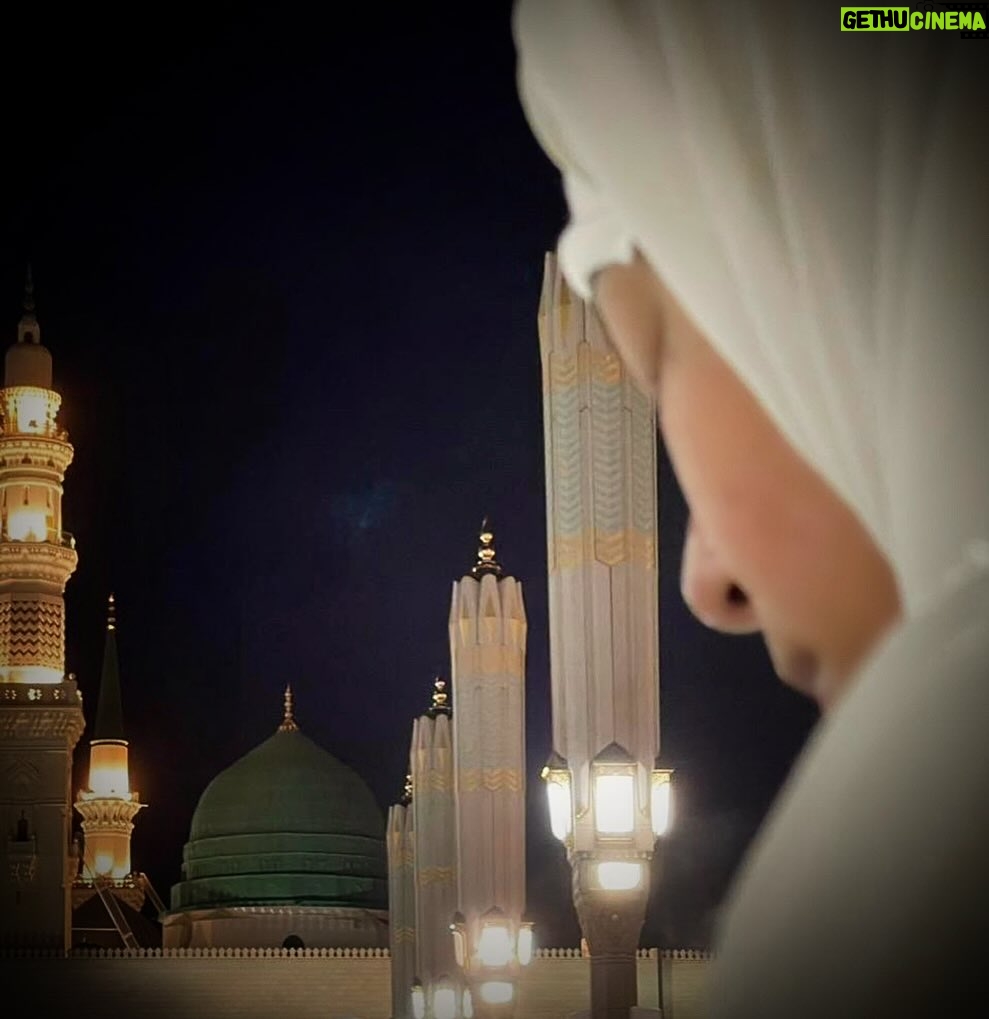 Uzma Hassan - 14.8K Likes - Assalaatu Wassalaamu Alayka Ya Rasool Allah! (SAWW)
🌸🤲🏼🌸