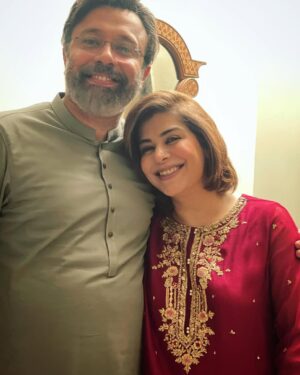 Uzma Hassan Instagram - Barre bhaiya and Sabiha. 🙃
#bts from 
#mannatmuraad tonight at 8pm, only on @harpalgeotv .