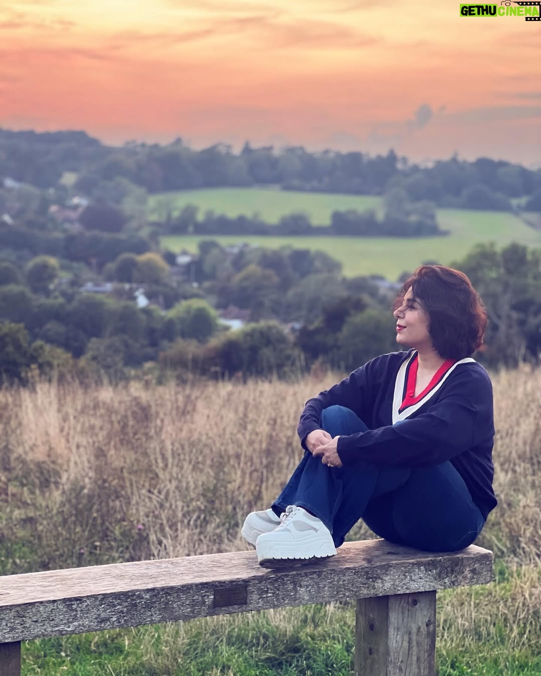 Uzma Hassan - 1.9K Likes - Far from the madding crowd …