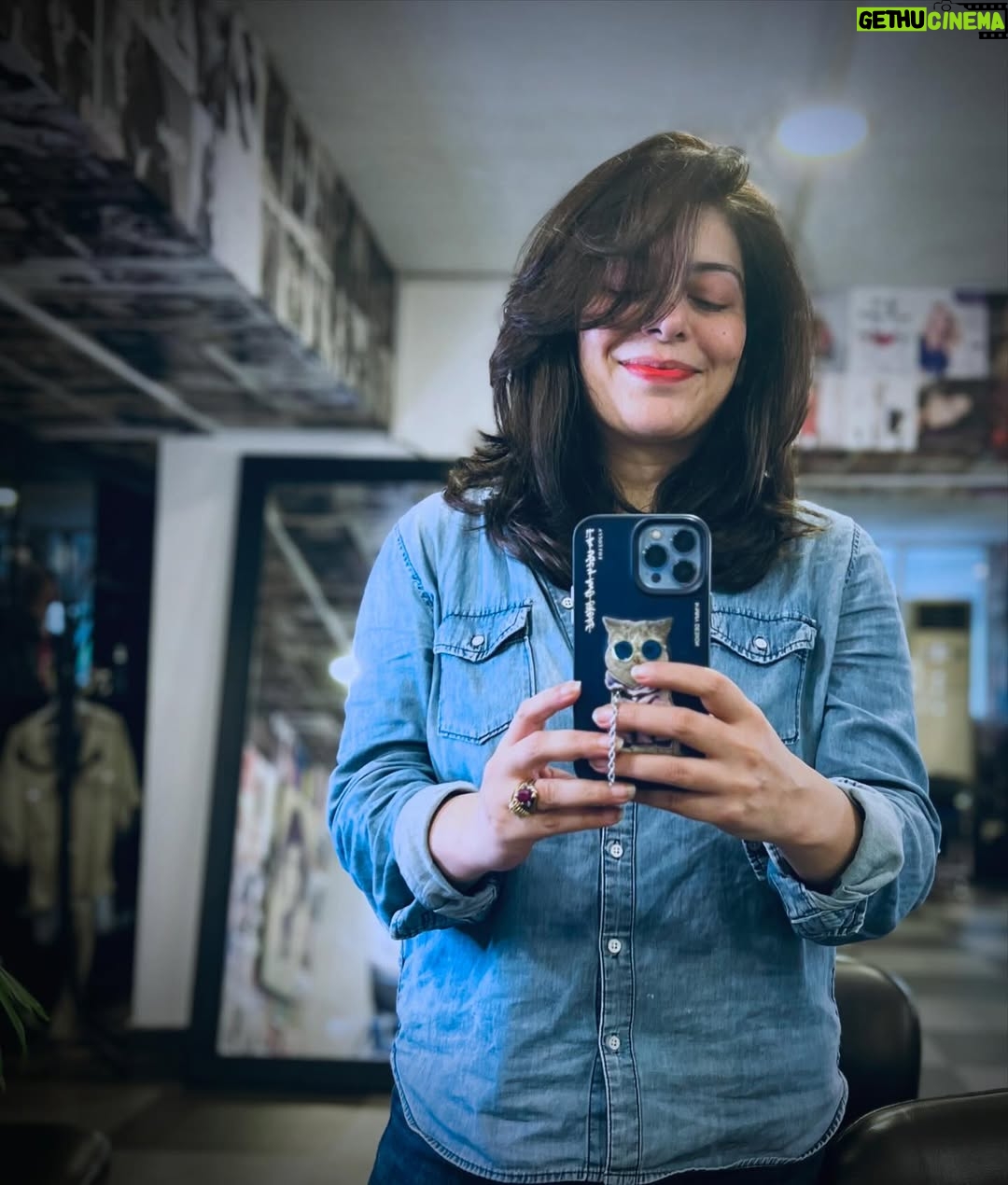 Uzma Hassan - 3.4K Likes - From the ash (blonde ) rises the raven! ..( well, brunette, to be honest .. 🙄😬) TaDaaaaaa
The genius of @tariqaminofficial ! ❤️