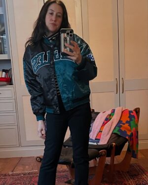 Vanessa Carlton Instagram - First Starter jacket since 1993. Congrats to my beloved. 🦅 @philadelphiaeagles