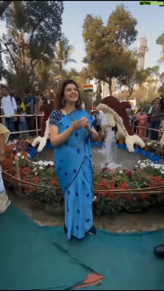 Varsha Usgaonkar - 2.9K Likes - Flower Show, Mumbai
.
.
.
.
.
##varshausgaonker #wondergirl #colorsmarathi #trending #varshausgaonkar #mumbai #mumbaikar #flower #flowershow #rajshrimarathi